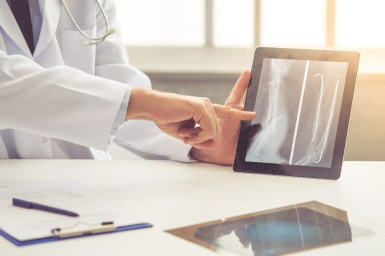 Chiropractic vs Physiotherapy for Back Pain in NE Calgary