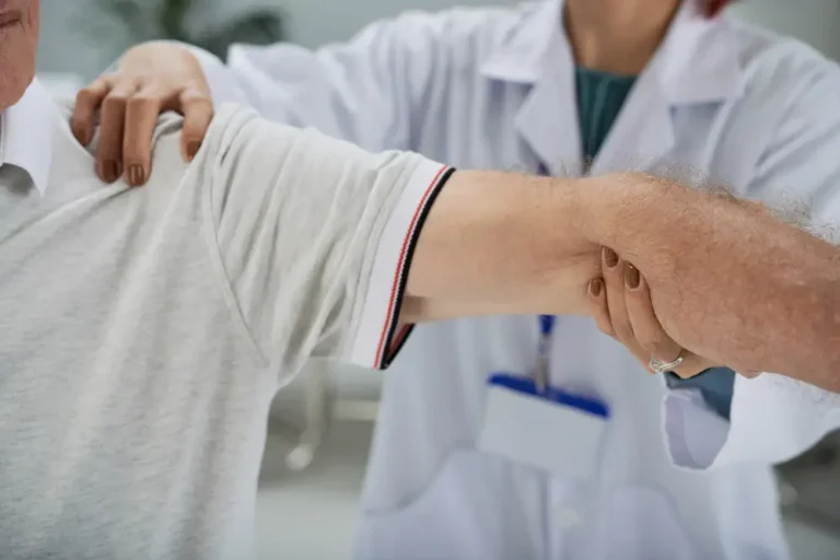 Arthritis Management with Physiotherapy in NE Calgary | Omega Physiotherapy and Rehab Clinic